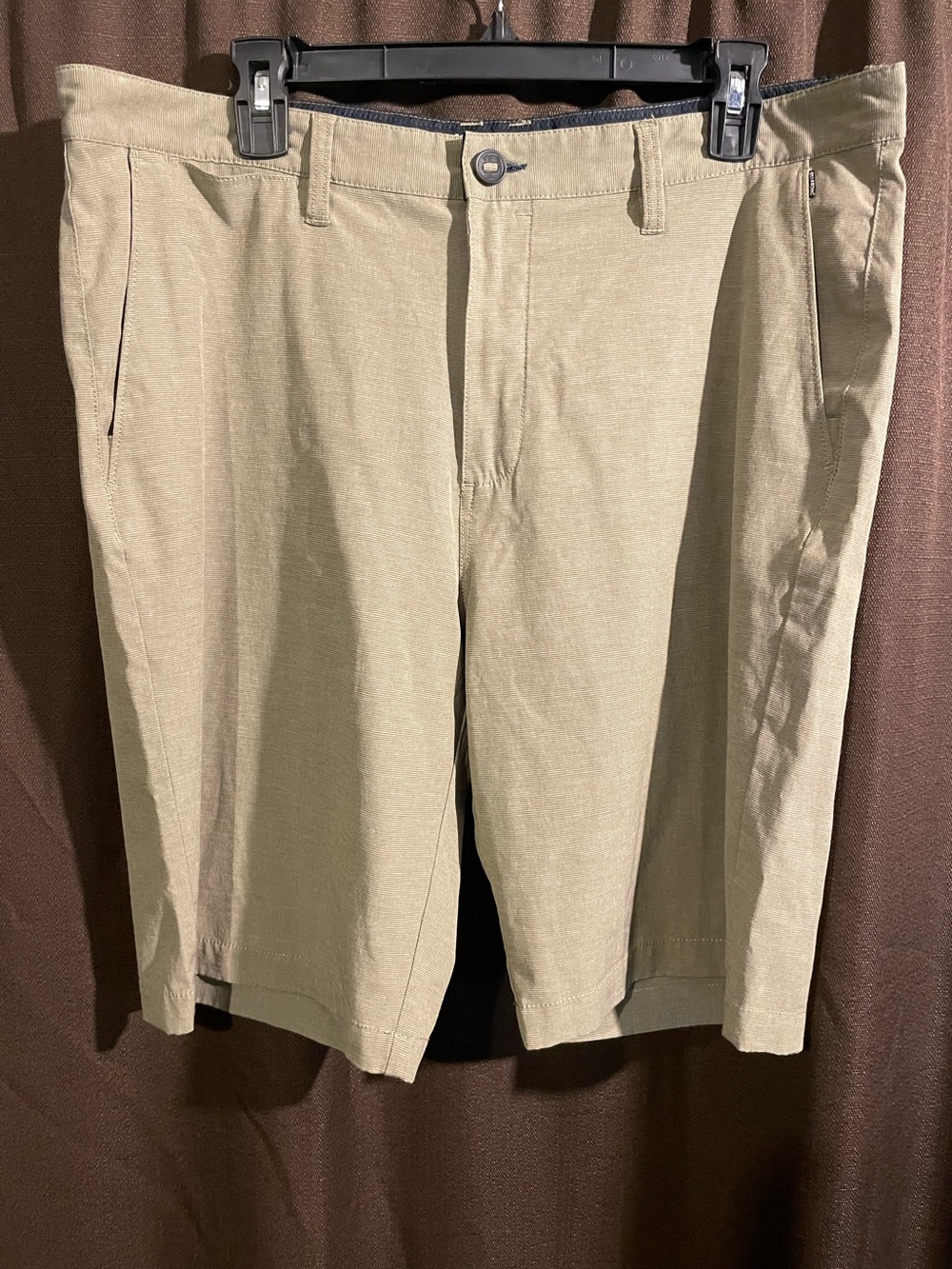 Billabong hybrid shorts tan size 36